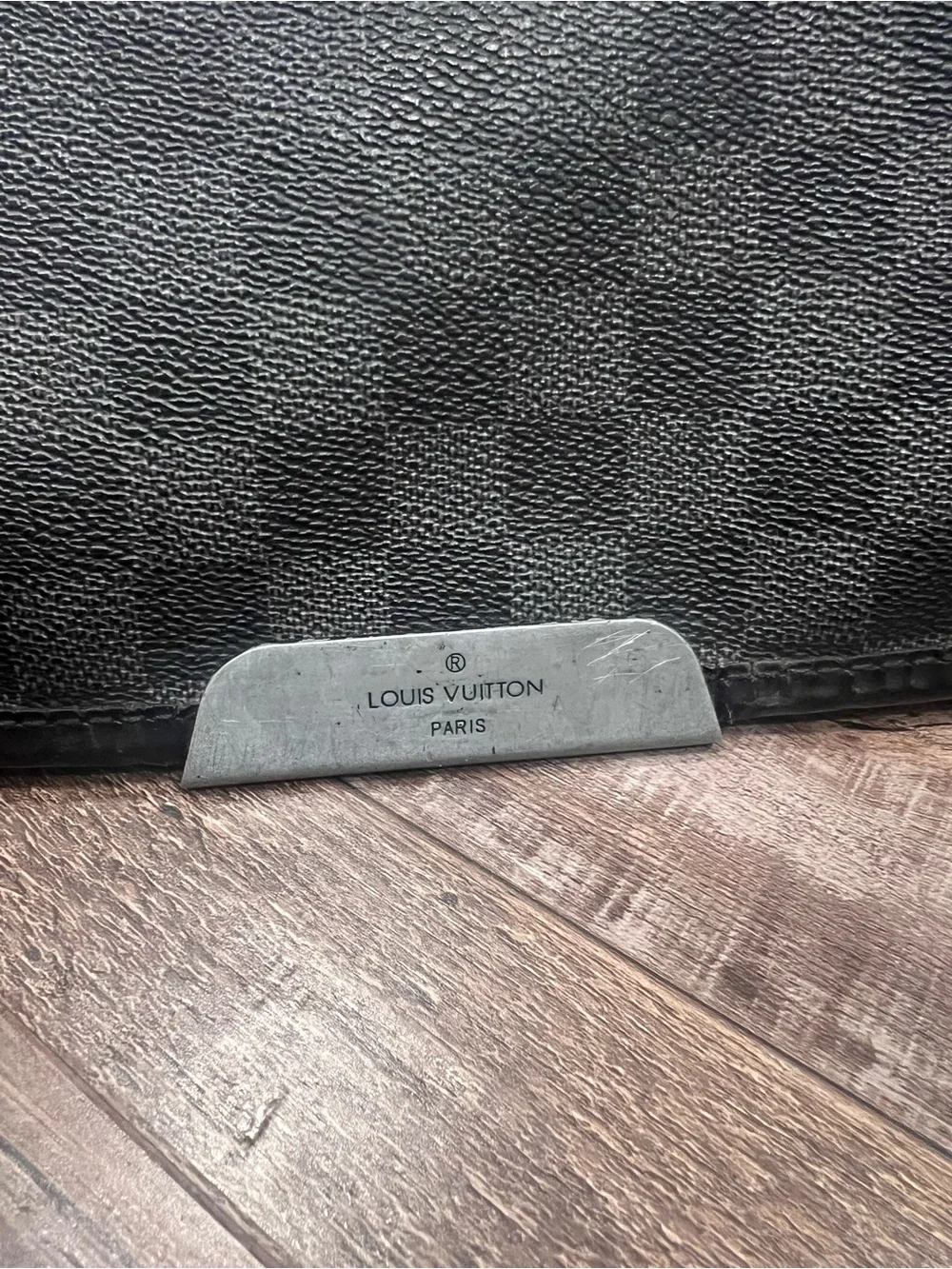 Authentic Louis Vuitton Daniel MM Messenger Bag - Damier Graphite Canvas